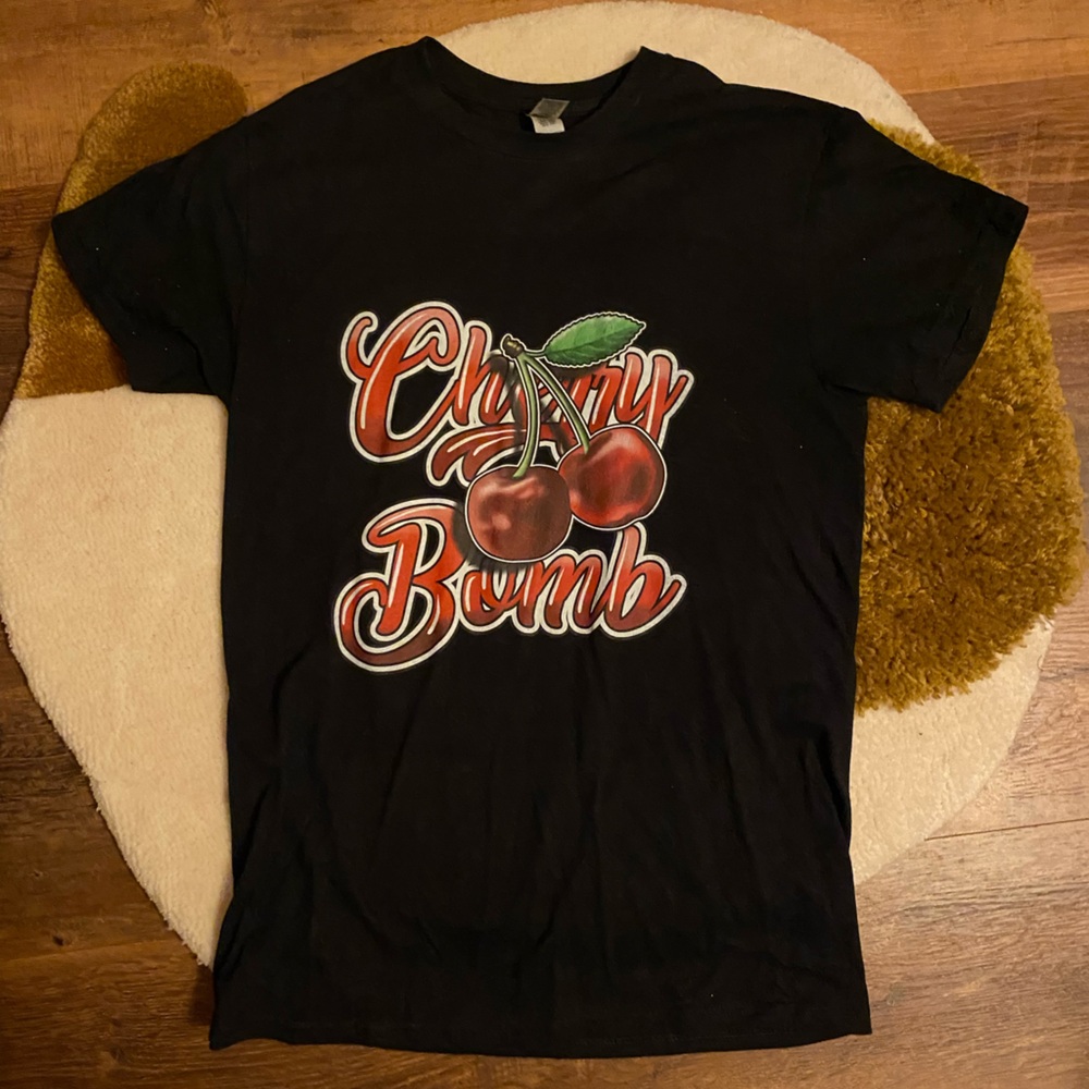 Cherry Bomb Joan Jett shirt UNOFFICIAL